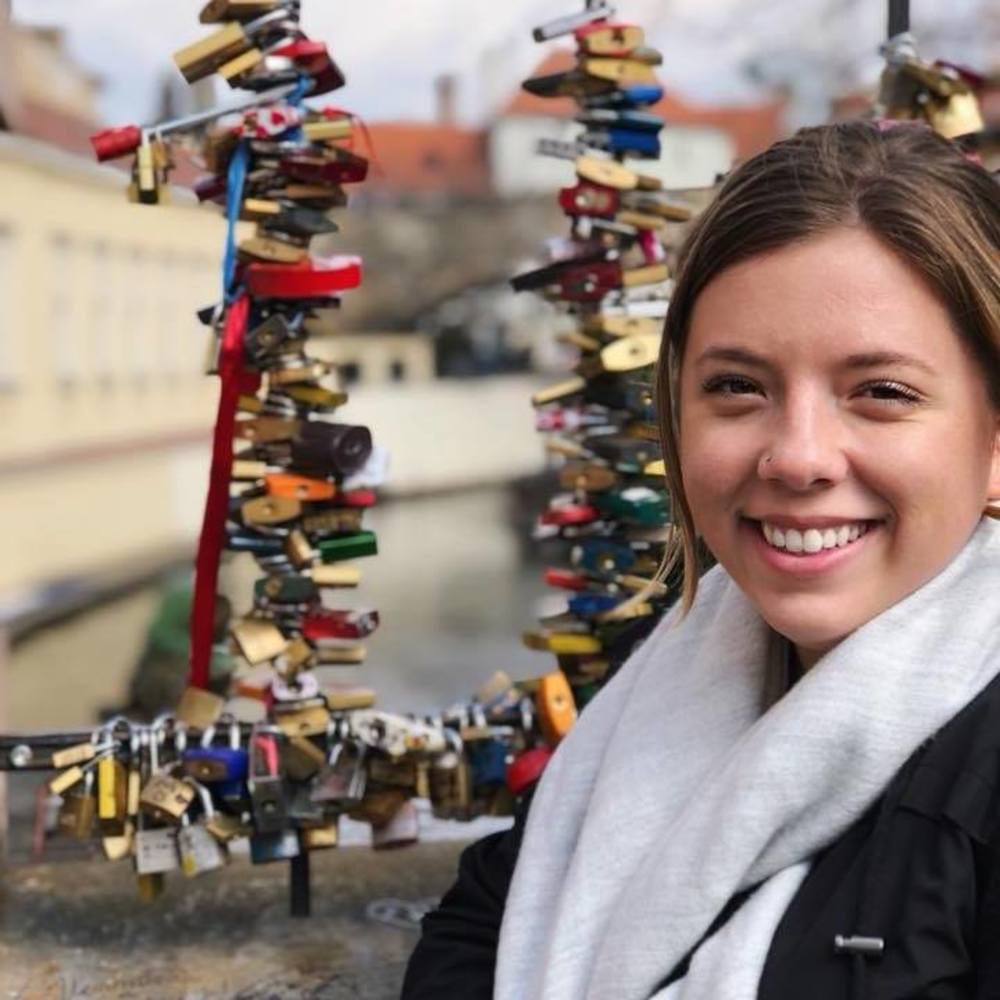 Meet your Posher, Hannah